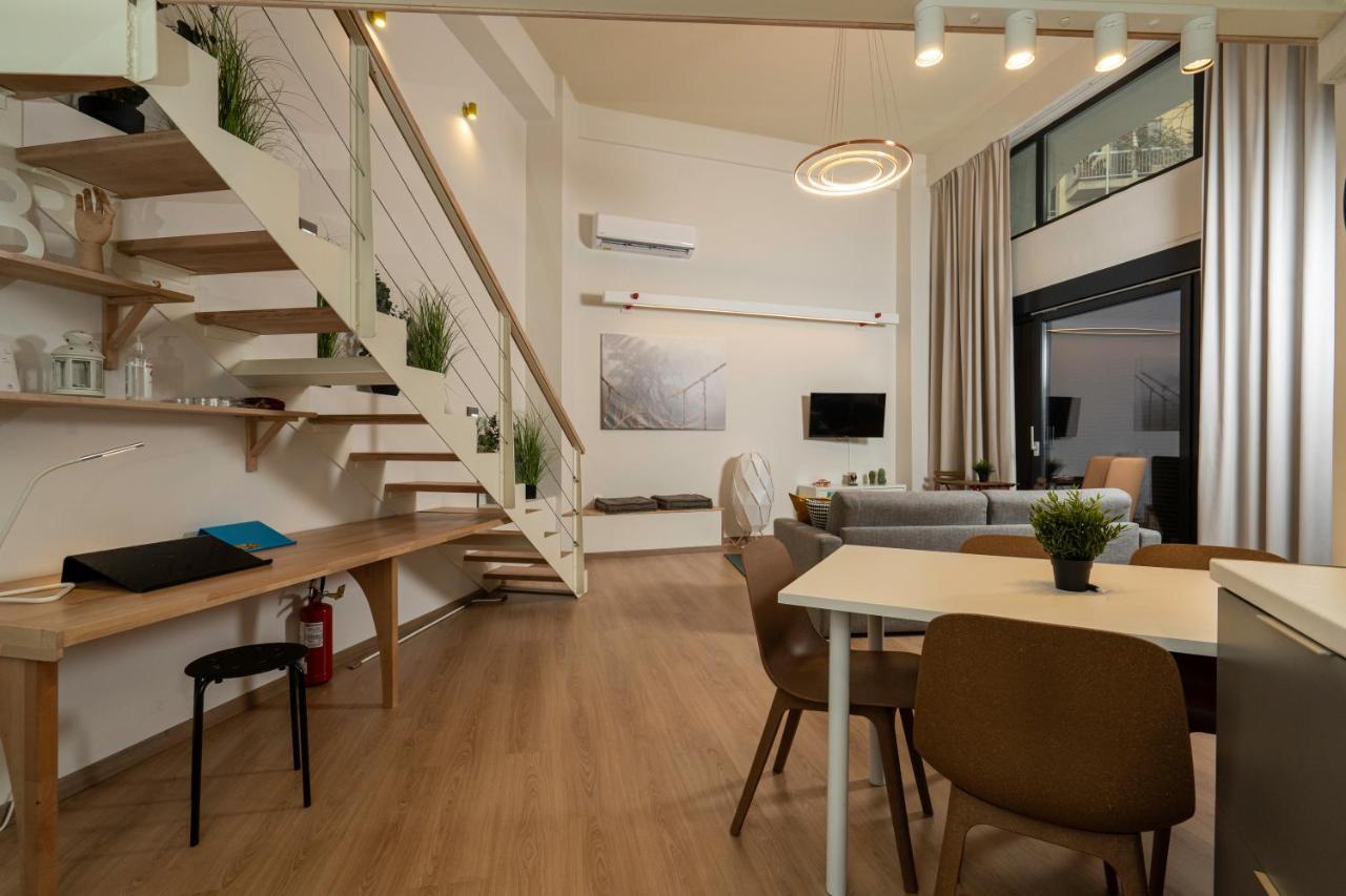 City Center Ground Loft - Янина Екстериор снимка