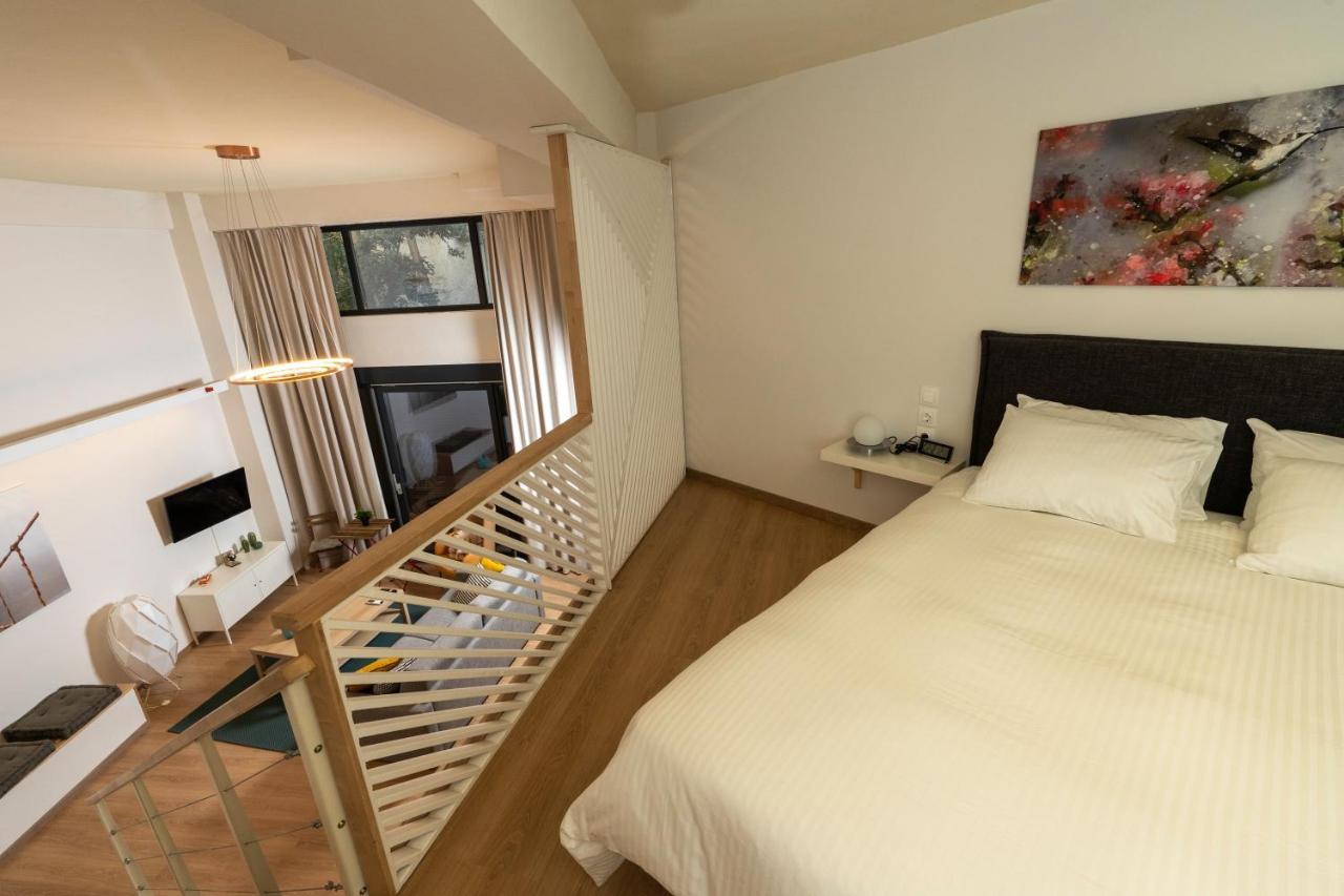 City Center Ground Loft - Янина Екстериор снимка